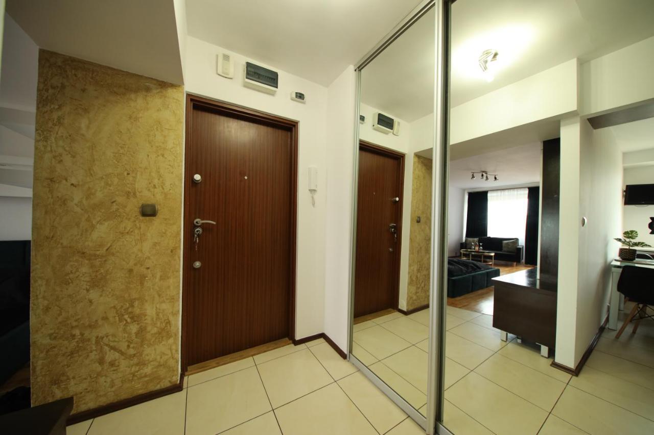 Bronco Apartments ワルシャワ エクステリア 写真