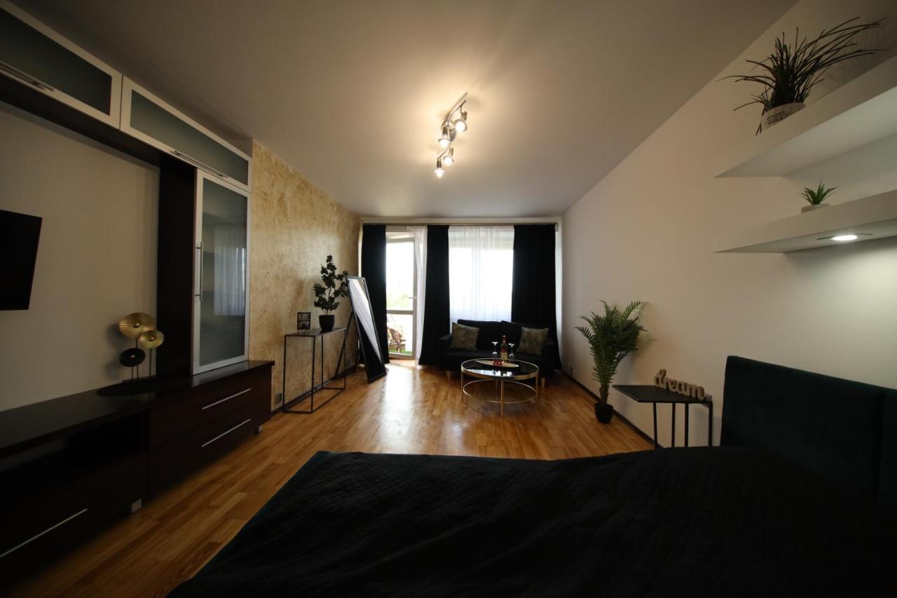 Bronco Apartments ワルシャワ エクステリア 写真